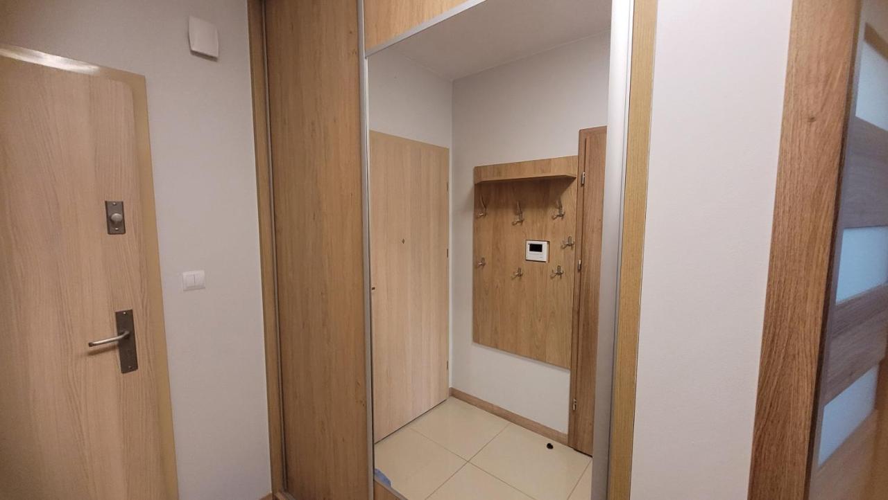 Queen Apartament Centrum Z Garazem Mińsk Mazowiecki Kültér fotó